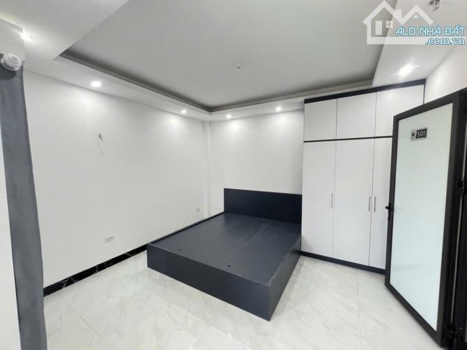 Bán Tòa CHDV mặt ngõ Khâm Thiên Đống Đa 60m 8 tầng, thang máy 13 phòng khép kín, mt 5m, 17 - 2