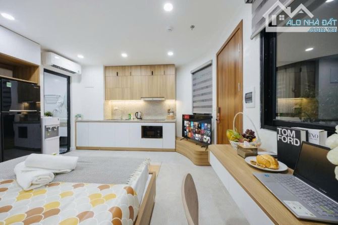 SIÊU PHẨM HIẾM CÓ - TOÀ APARTMENT LÔ GÓC 23M MẶT HỒ TÂY - MẶT PHỐ QUẢNG KHÁNH, VỊ TRÍ VÀNG - 2