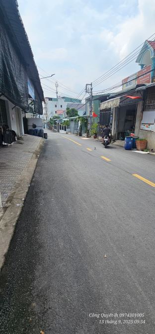 Bán Căn Nhà Cấp 4 Gác Đúc Sổ Riêng Mặt nhựa thông Dĩ an Bình Dương 3350 triệu - 2
