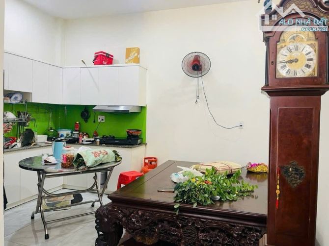 Cần bán gấp nhà đẹp vào ở ngay chỉ 5,45Tỷ - 2