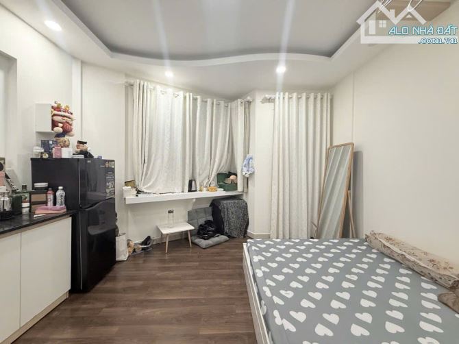 BÁN NHÀ HẺM XE HƠI THÔNG - KHUVIP PHAN XÍCH LONG - ĐOÀN THỊ ĐIỂM - 5 TẦNG - 7.7 TỶ - 2