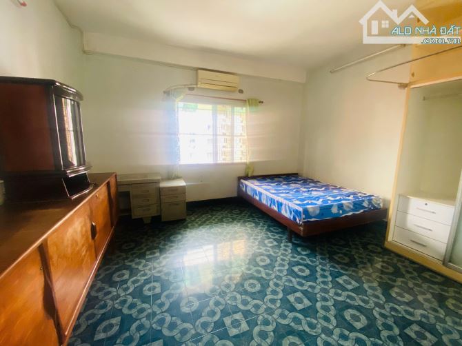 Cần bán chung cư Quận 5- 54m2 giá 3,1 tỷ- 2PN1WC - 2