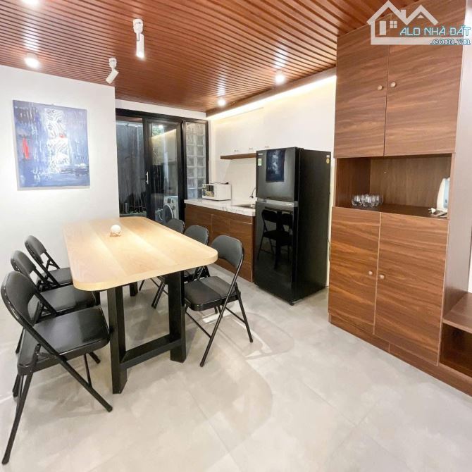 🏡 BÁN NHÀ ĐẸP HẺM LÝ THÁI TỔ –  thông ra NGUYỄN THỊ MINH KHAI, - 2