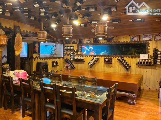 Giảm 20 tỷ ! Biệt thự góc 2 MT đường cư xá tự do CMT8. DT: 18x 25m. Hầm 5 tầng có HỒ BƠI - 2