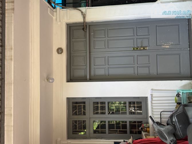 Bán Nhà 4 tầng -4 ngủ -32m -6 tỉ Phú Viên Bồ Đề Long Biên - 2