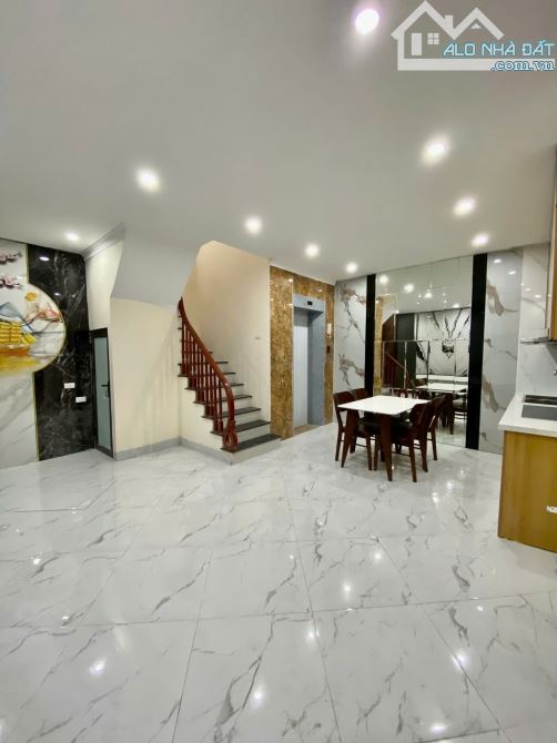 Bán nhà phố hồng tiến, 5 tầng, thang máy, 35/45 m2, giá 8.9 tỷ - 2