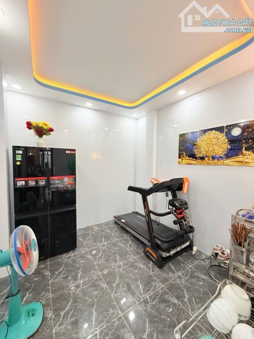 SIÊU PHẨM GÓC 2MT HXH 45M2 TRƯỜNG CHINH NGAY PANDORA 2 TẦNG NỞ HẬU TÀI LỘC CHỈ HƠN 6 TỶ XÍ - 2