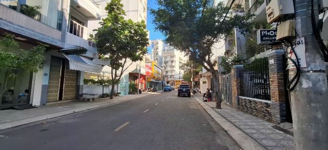 Bán lô đất đẹp -Vị trí đất vàng khu Bàn Cờ -  Lê Đại Hành, 374m2 - 2