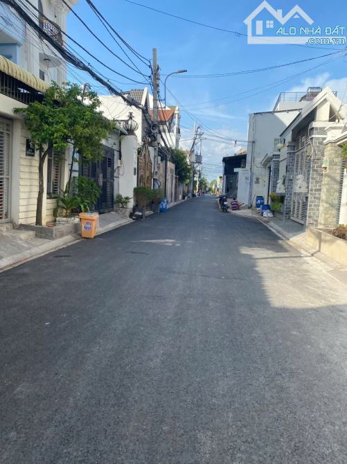 Bán nhà 2 tầng Quốc Lộ 13 Hiệp Bình Phước 60m2 (4x15) Đối diện KĐT Vạn phúc city,  5.1 tỷ - 2