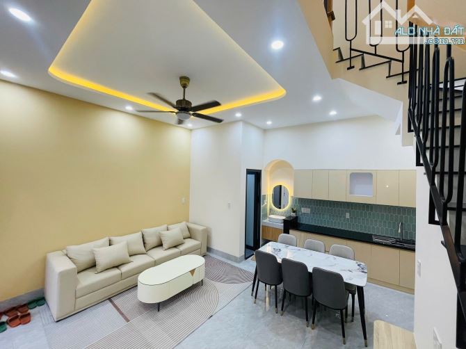 Nhà 2 tầng kiệt ô tô Hoàng Quốc Việt, phường An Đông, TP Huế ✅ - 2