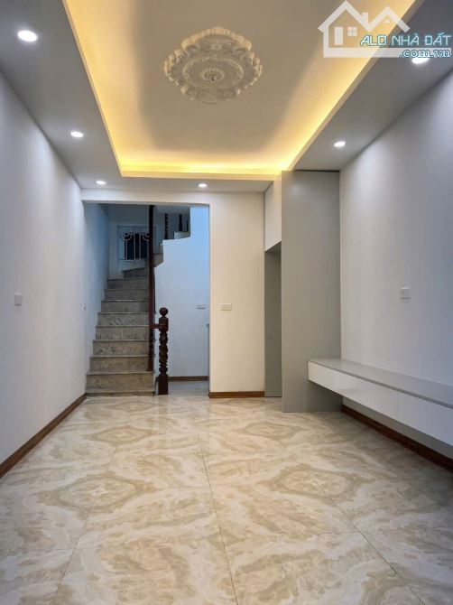 Bán nhà trong ngõ phố Văn Chương , nhà đẹp ở luôn - 2