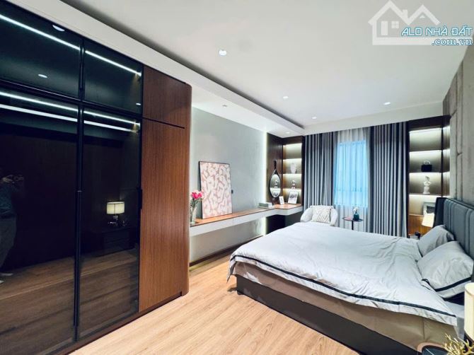 💥MỚI ĐÉT💥Tòa 17T6 Hoàng Đạo Thúy 119m, 3PN, Nội thất đẳng cấp, 10.8 tỷ, đắc địa Cầu Giấy - 2
