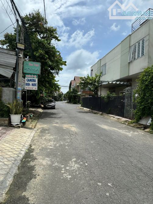 Bán biệt thự mini 1 trệt 1 lầu ngang hơn 8m siêu đẹp Khu dân cư phường Tân Phong - 2