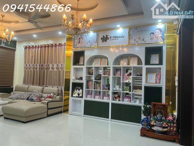 Siêu phẩm nhà đẹp 3 tầng 4PN + 5 WC phường Tích Lương ( Trung Thành Cũ) , Thái Nguyên - 2