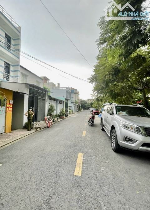 🏡 DÃY TRỌ 2 MẶT HẺM đường TÔ KÝ, phường TÂN CHÁNH HIỆP,Q.12 ,80m²(4x20)đường 8m Thông 💰6 - 2