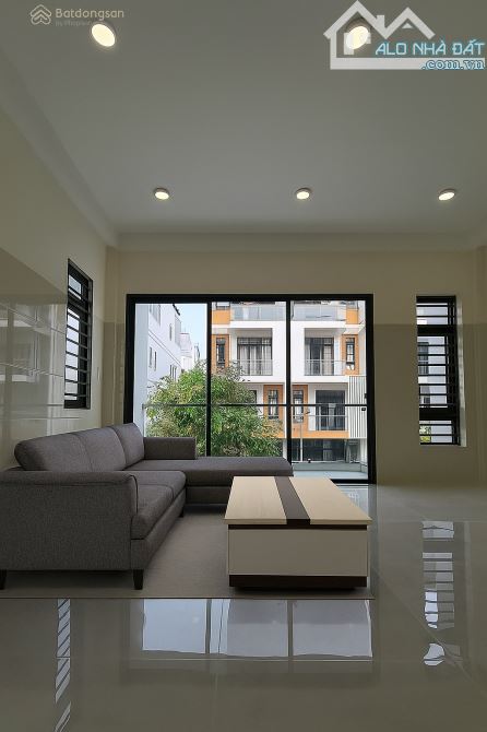 NHÀ PHỐ KHU DÂN CƯ MIZUKI, BÌNH HƯNG GIÁP QUẬN 7,  5 TẦNG, GIÁ CHỈ 13.X TỶ - 2