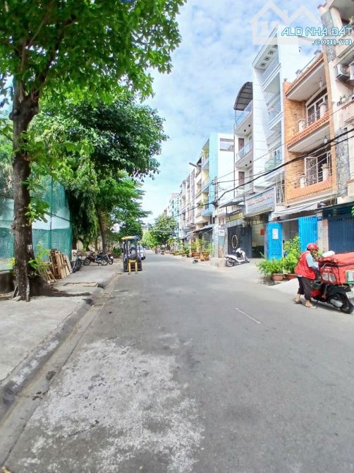 ĐẤT NỀN ĐƯỜNG SỐ 24 Q6 (4X24) ĐỐI DIỆN CÔNG VIÊN. GIÁ 12 TỶ - 2