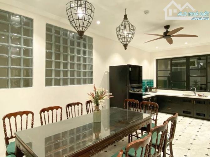 BÁN VILLA HỒ BƠI 2 TẦNG TRẢNG KÈO - HỘI AN – DÒNG TIỀN 70–100 TRIỆU/THÁNG - GIÁ 13,X TỶ - 2