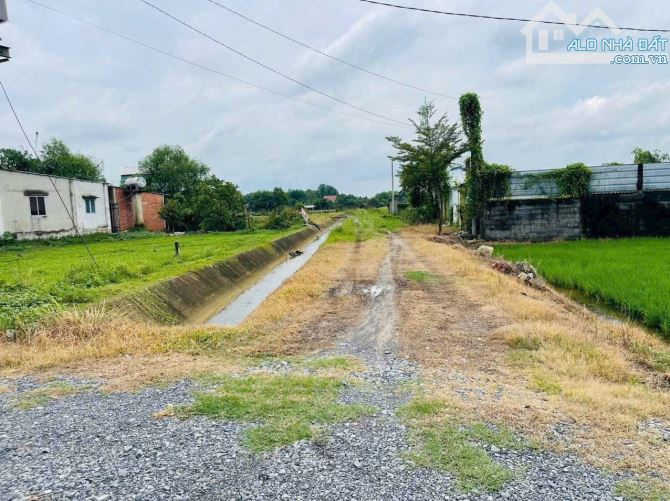 🌿 BÁN ĐẤT VƯỜN – XÃ TRUNG LẬP HẠ, CỦ CHI 🌿 GIÁ 620 TRIỆU DT 700m2 - 2