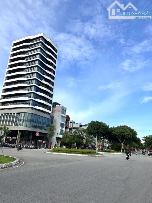 Bán Lô Đất Cực Rẻ MT Đường 30 Tháng 4. Phù Hợp Đầu Tư - DT 144M2 - Giá 17 Tỷ - 2