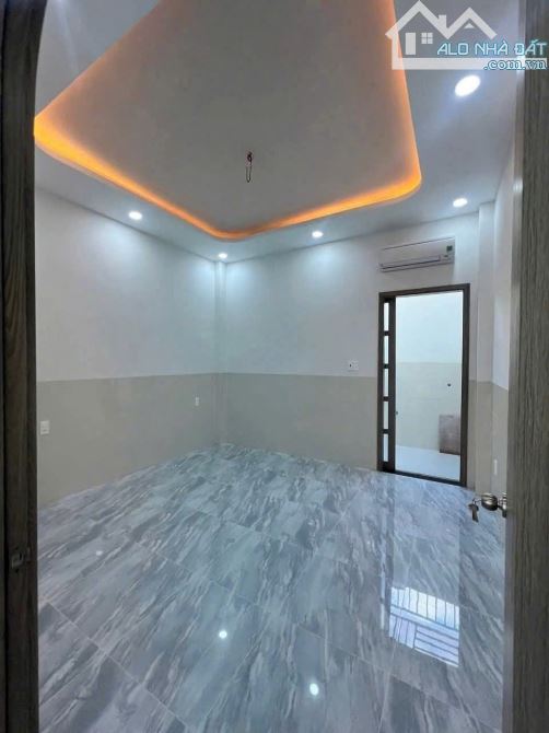 Cho thuê phòng WC riêng, Máy lạnh Inverter, Nước nóng ngay chợ Long Trường - 2
