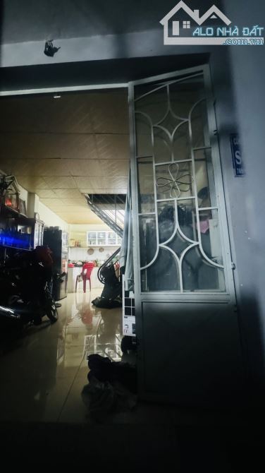 BÁN NHÀ Q8: NHÀ GÓC 2 MT HẺM VIP P4 Q8, GẦN TTTM PARCMALL. CHỈ 3.03 TỶ - 2