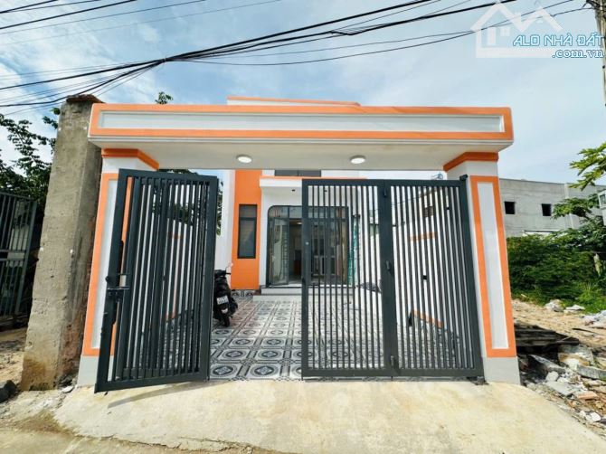 🌈🌈 BÁN NHÀ TRUNG TÂM ĐẤT ĐỎ - CÁCH CHỢ 300M - MẶT TIỀN BÊ TÔNG Ô TÔ THÔNG THOÁNG  ✅ DT 1 - 2
