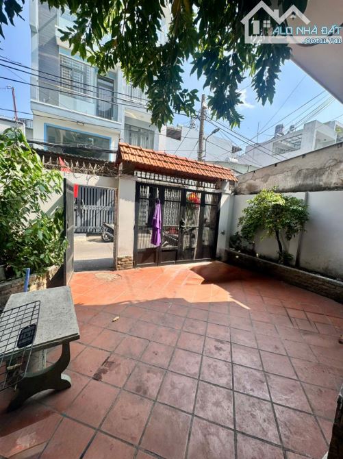 Bán gấp nhà Biệt thự sân vườn 123m2 hẻm xe hơi Phan Huy Ích Gò Vấp chỉ 8 tỷ 600 TL - 2