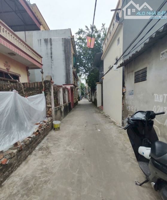Bán nhà 2 tầng, thôn Giai Lạc, Quang Minh, TP Hà Nội. Nhà đẹp ở được luôn, tiện ích bạt - 2