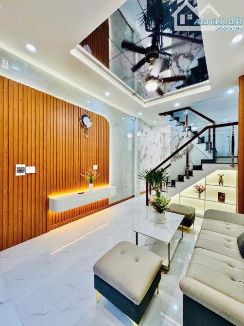 3.6❌9m, BÁN NHÀ 2 TẦNG BTCT, SÁT HXH, PHAN HUY ÍCH, P12 GÒ VẤP, 3 TỶ HƠN - 2