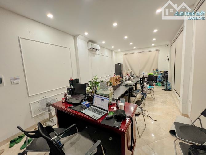 Bán nhà Láng Hạ, 35mx7 tầng, giá 22.5 tỉ, lô góc 6 tầng thang, kinh doanh đỉnh cao - 2