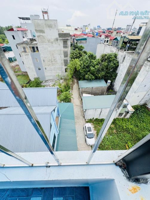 Bán nhà lô góc phố hoa động- oto vào nhà-vị trí nhà đẹp-view thoáng. - 2