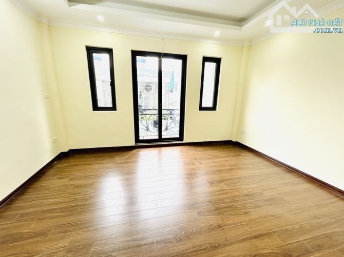 NHÀ ĐẸP THANH LÂN THANH ĐÀM Ô TÔ CON LÙI TẬN CỦA NHÀ - 2