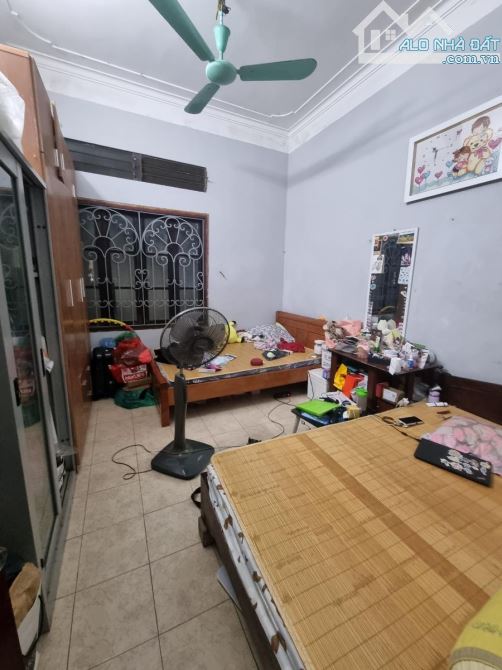BÁN NHÀ MAI DỊCH CẦU GIẤY 70m 22 TỶ 4 TẦNG MT3.6m 2 MẶT NGÕ VỈA HÈ 2M - 2