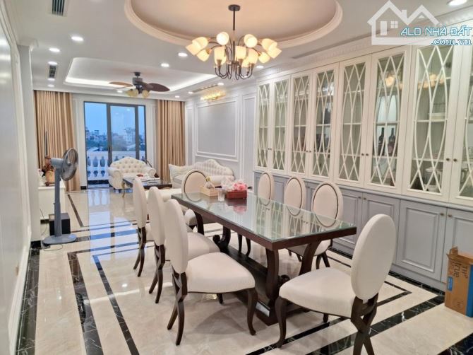 Bán khách sạn Giang Văn Minh 300m2 10 tầng thang máy vỉa hè rộng 350 tỷ - 2