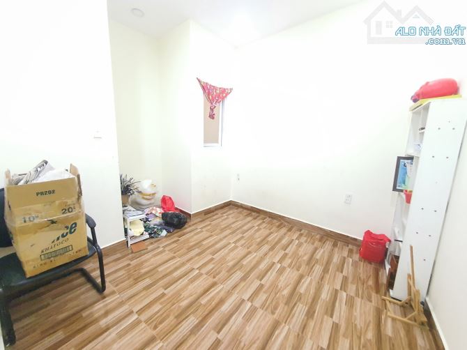 NHÀ Ở NGAY TTQ10 4 TẦNG NỞ HẬU 4M XÂY KIÊN CỐ CÁCH MT 30M GIÁ CHỈ 6.5 TỶ - 2