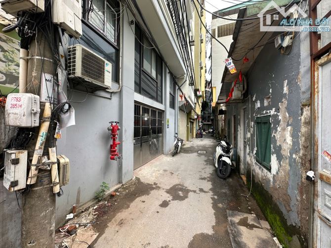 (Tin thật 100%) Bán chung cư mini 120m2 x 25P tại Miếu Đầm - Dòng tiền 1,7 tỷ/năm - Ô tô - 2