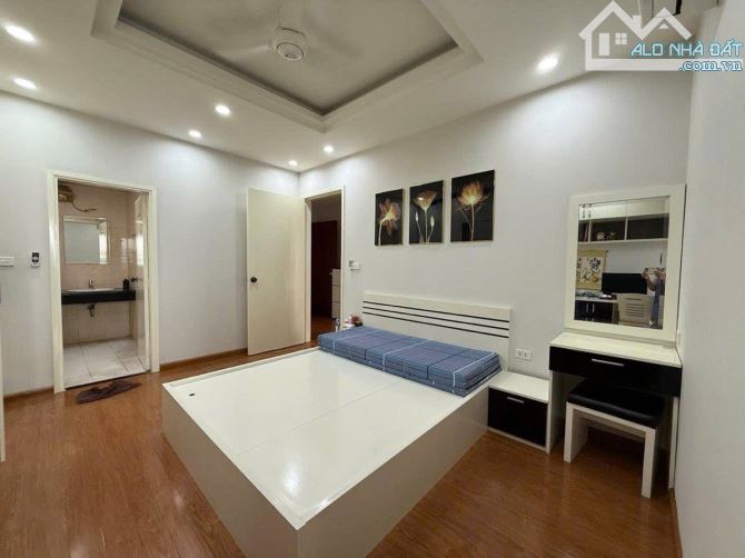 CẦN BÁN CHUNG CƯ NAM ĐÔ COMPLEX TRƯƠNG ĐỊNH - 94M2 - TRUNG TÂM - GẦN PHỐ - 7,3 TỶ. - 2