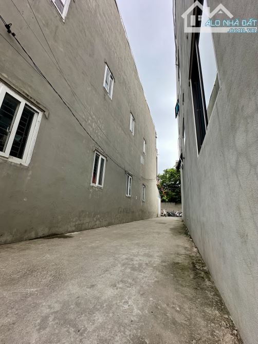 🚨LÔ GÓC - NGÕ THÔNG TỨ TUNG - Ô TÔ PHI VÈO VÈO - VÀI CHỤC MÉT RA ĐẾN ĐƯỜNG QUỐC LỘ - 2