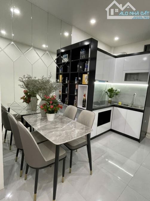 Bán nhà 25 Trần Hữu Tước thông 73 Nguyễn Lương Bằng 28mx4 tầng siêu đẹp 6.7 tỷ. - 2