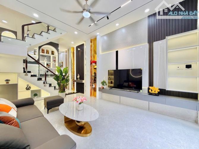 + Ngày 13/09/2025: Giá chào mới 8.9 tỷ.HẺM XE TẢI - 4 TẦNG BTCT - 49M2 - GIÁ CÒN THƯƠNG LƯ - 2