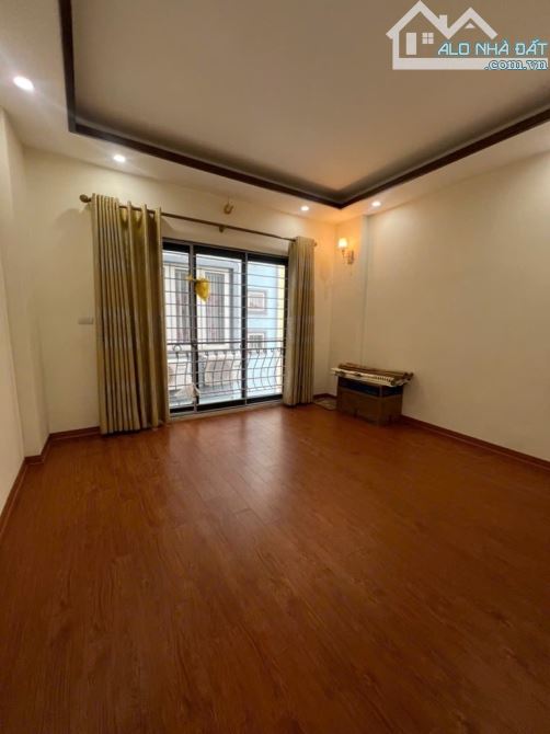 BÁN NHÀ PHỐ TAM TRINH – NHÀ ĐẸP – OTO ĐỖ CỬA - 15M ÔTÔ TRÁNH - 2