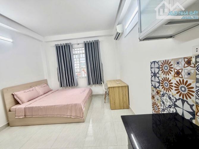 BÁN NHÀ BÌNH THẠNH - NHỈNH 7 TỶ - CHDV THU 600 TRIỆU/NĂM ( TSLN 8% ) - 5 TẦNG - 55M2 - 2