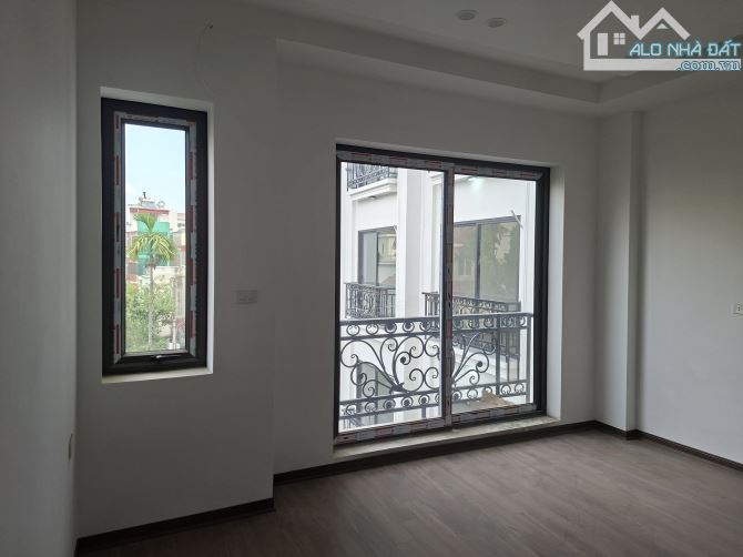 GẦN KHU ĐÔ THỊ VÂN CANH - ĐƯỜNG LÊ TRỌNG TẤN KÉO DÀI - 2