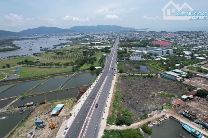 BÁN 3 LÔ ĐẤT CÓ THỔ CƯ MẶT TIỀN ĐƯỜNG GẦN CẦU CỬA LẤP ĐƯỢC PHÉP XÂY DỰNG LONG HẢI TPHCM - 2