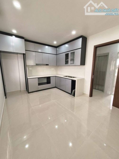 Quan Thổ 3 - Đống Đa 40/45m x 6 tầng, mặt tiền 4.8m, giá 17.3 tỷ thương lượng - 2