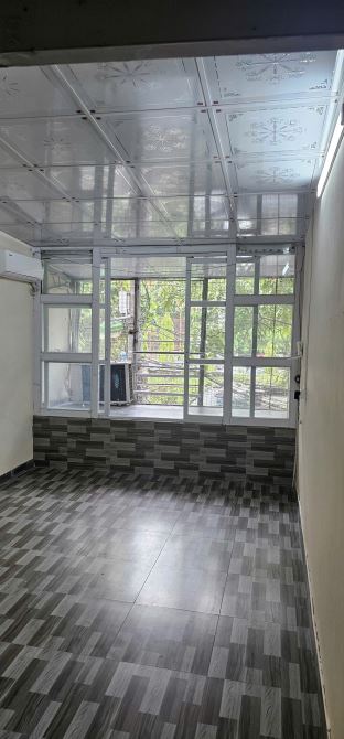 Cho thuê nhà Đường Láng, 2 tầng x 25m2, 2 ngủ, 7 Triệu - 2