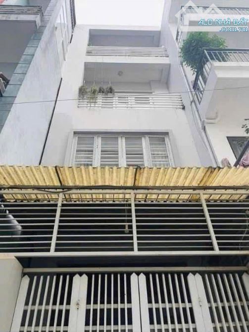 11 TRIỆU 🏡 CHO THUÊ NHÀ NGUYÊN CĂN TẠI 268 PHỐ NGỌC THỤY 🚗 Ô TÔ ĐỖ CỬA 65M2 – 4 TẦNG - 2