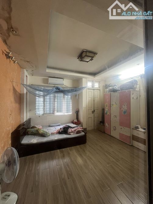 BÁN NHÀ XUÂN THỦY - CẦU GIẤY 30M2 X 5 TẦNG LÔ GÓC, SIÊU GẦN PHỐ, GIÁ 8.5 TỶ - 2