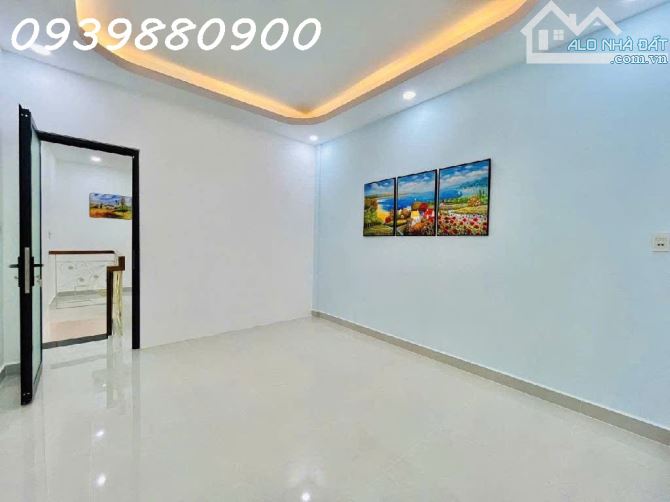 Phú Nhuận - 40m2 - 3 tầng - 5,35Tỷ - 2